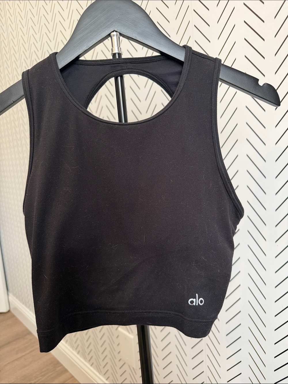 ALO Yoga Black Cropped Tank with Racerback